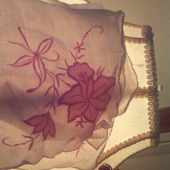 Handmade vintage kerchief - Picture 4 of 4